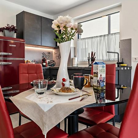 Apartment Il Cuore Rosso Naturns Buitenkant foto