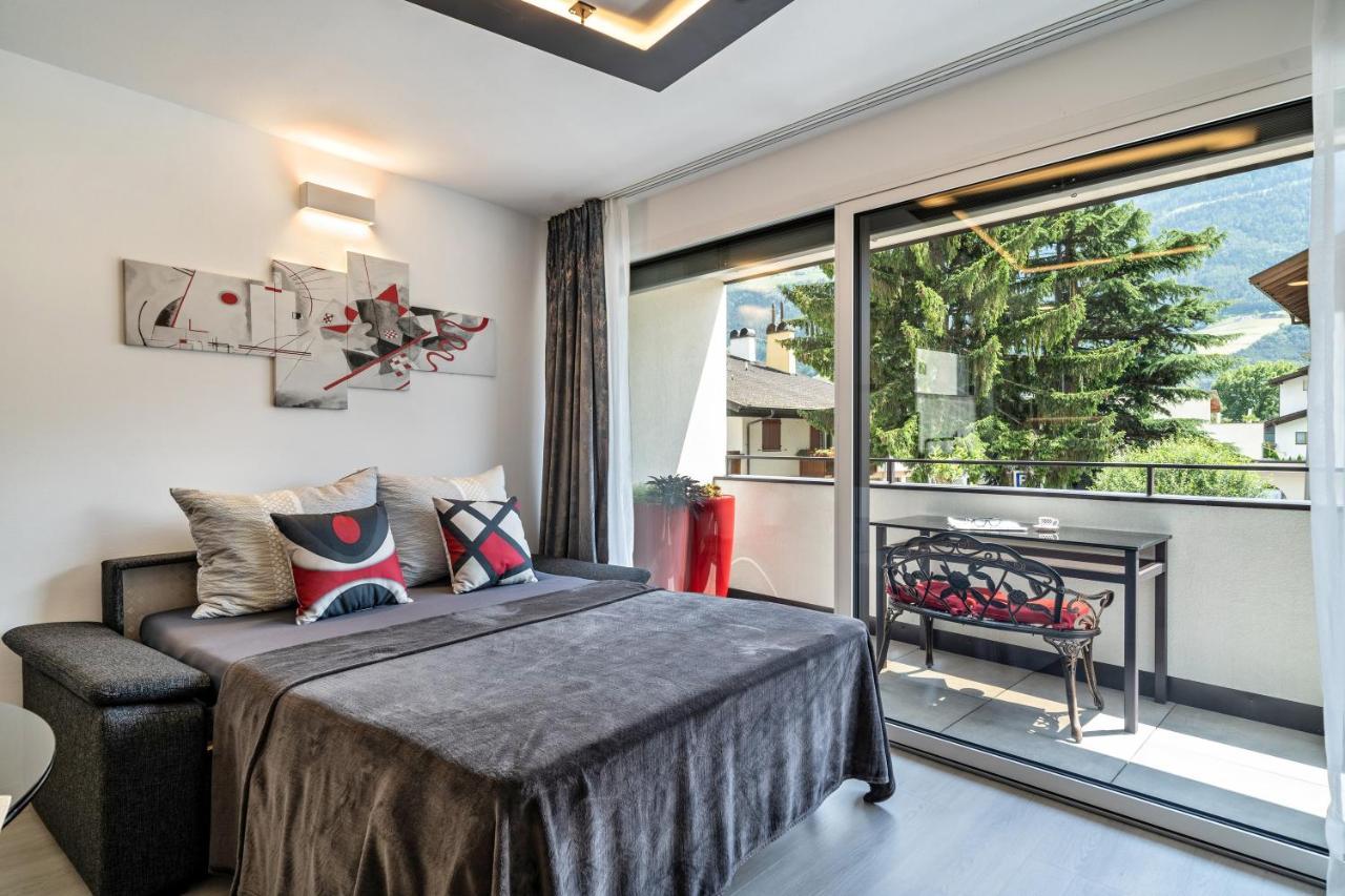 Apartment Il Cuore Rosso Naturns Buitenkant foto